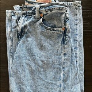 Levi’s Low Pro Straight Jeans
